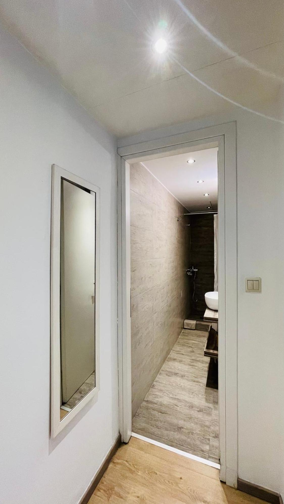 Cozy Apartment Ideally Located City Center And Megaron Moussikis Metro Station Athen Exterior foto