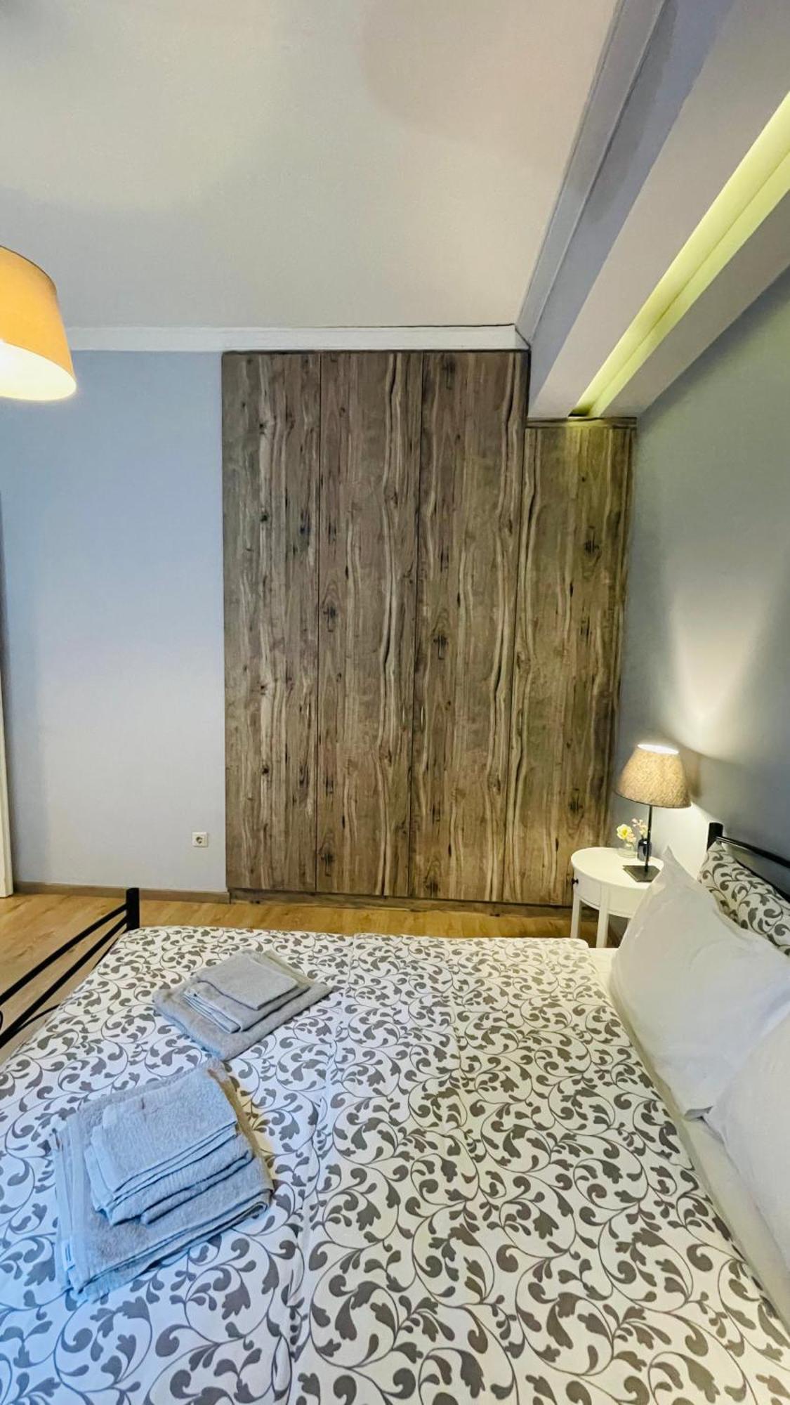 Cozy Apartment Ideally Located City Center And Megaron Moussikis Metro Station Athen Exterior foto